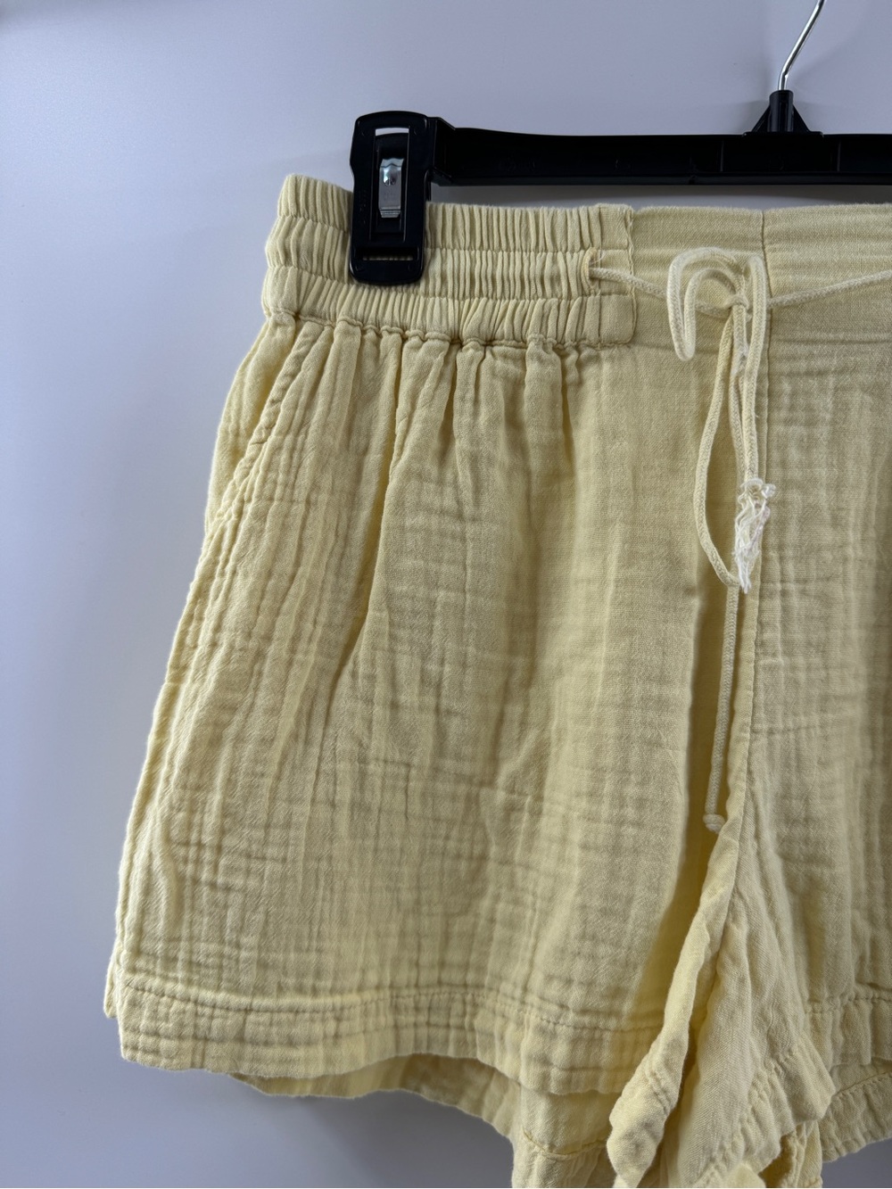 Billabong Yellow Gauze Drawstring Cover Up Shorts – Women's Large - Picture 2 of 7